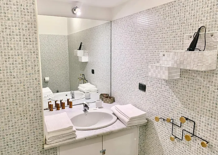 Comodo Loft Centrale - Pt Venezia Apartament *