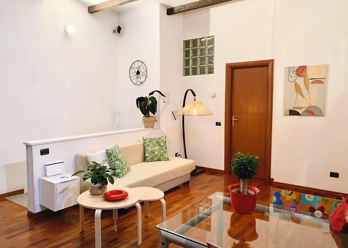Comodo Loft Centrale - Pt Venezia Apartament